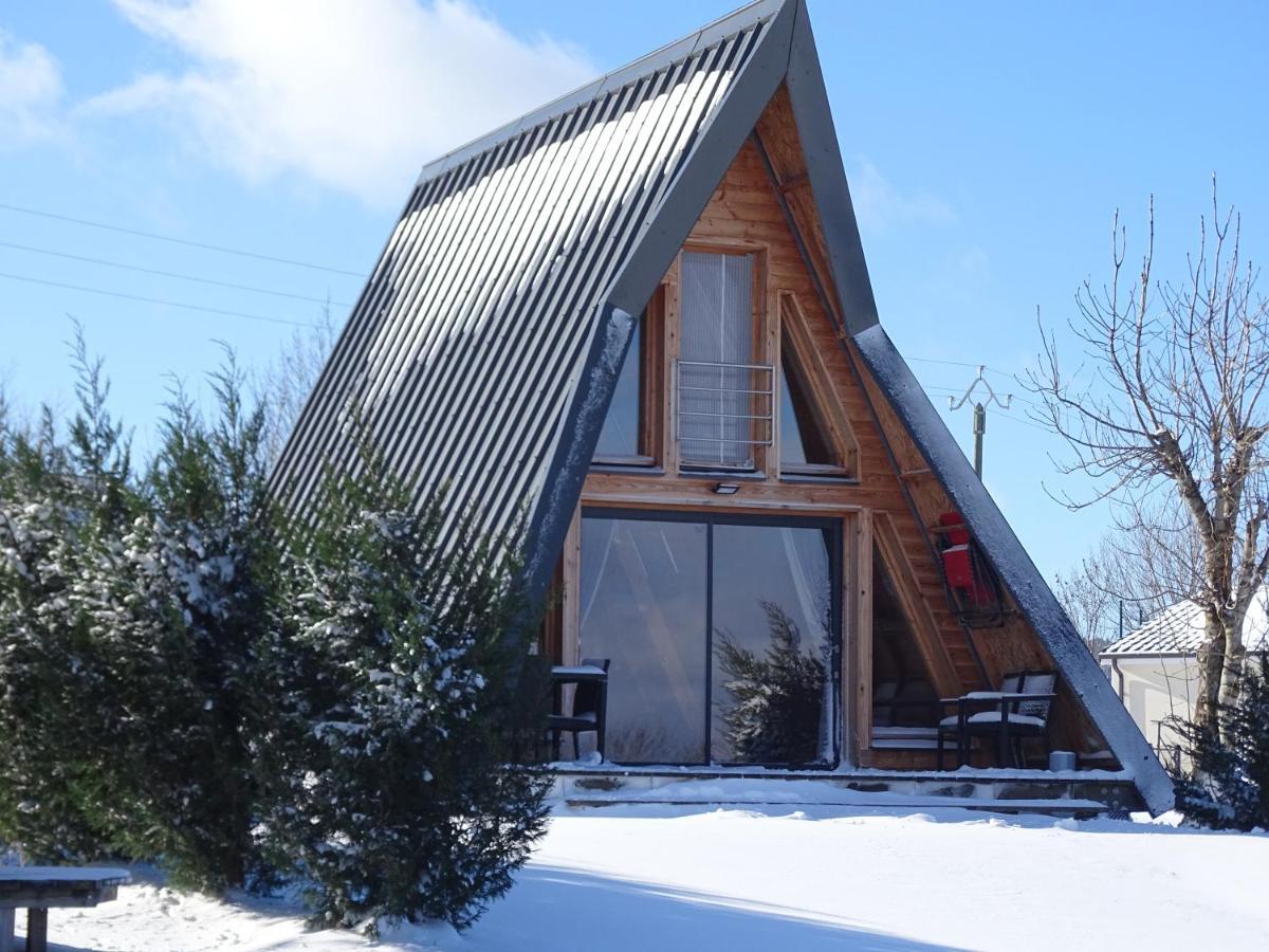 LOGIS LAS CROZAS La Cocotte Vernines Exterior foto
